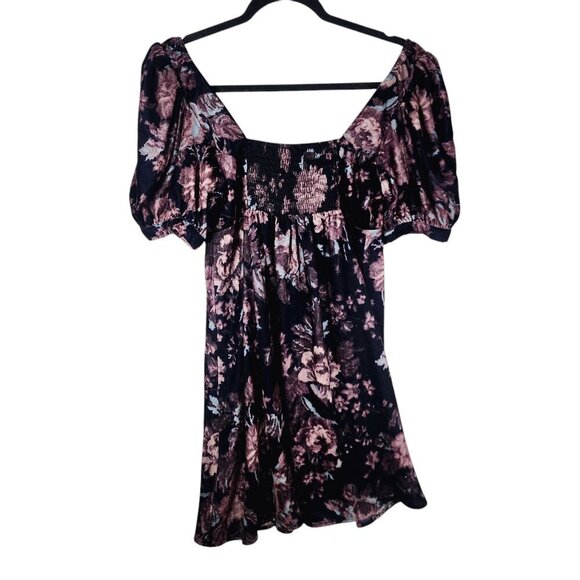 Urban Outfitters Floral Puff Sleeve Dress M Polyester Babydoll Whimsygoth Velvet - Picture 2 of 8
